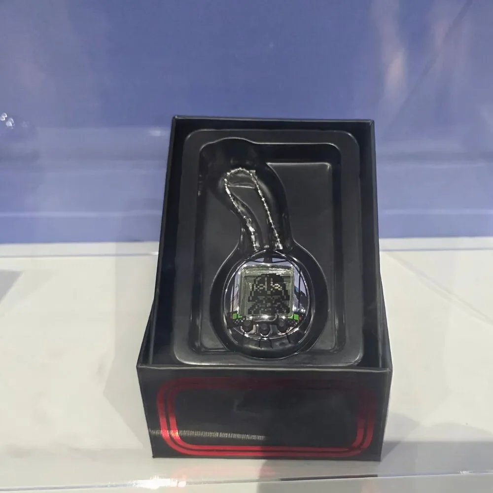 SDCC 2025 Comic Con Tamagotchi Darth Vader Star Wars Exclusive Limited Edition